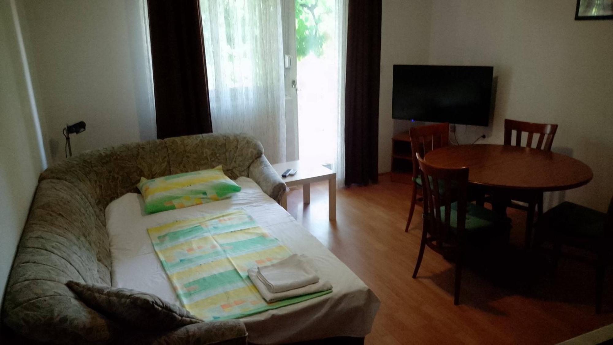 Apartmani Ledenko Kastela Ngoại thất bức ảnh